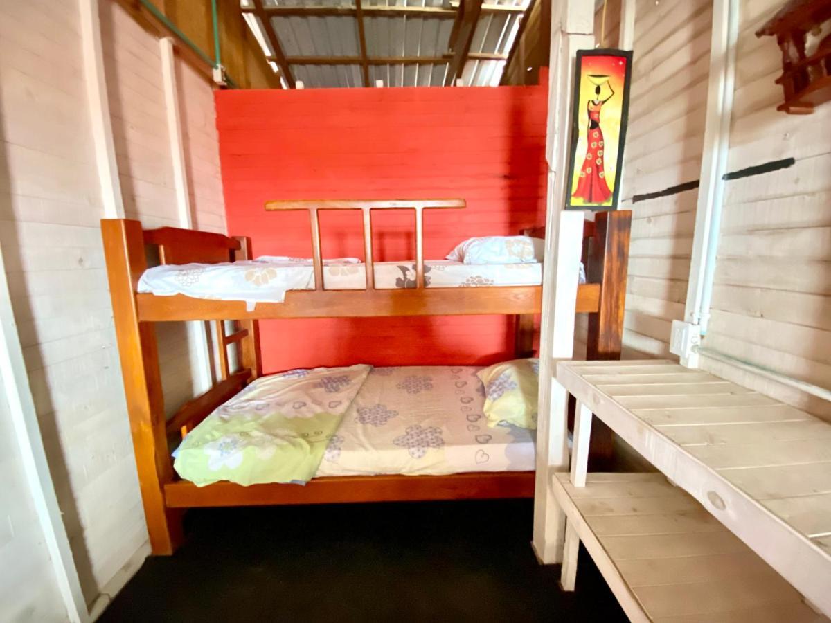Hostal Paraiso Isla Mucura Eksteriør bilde