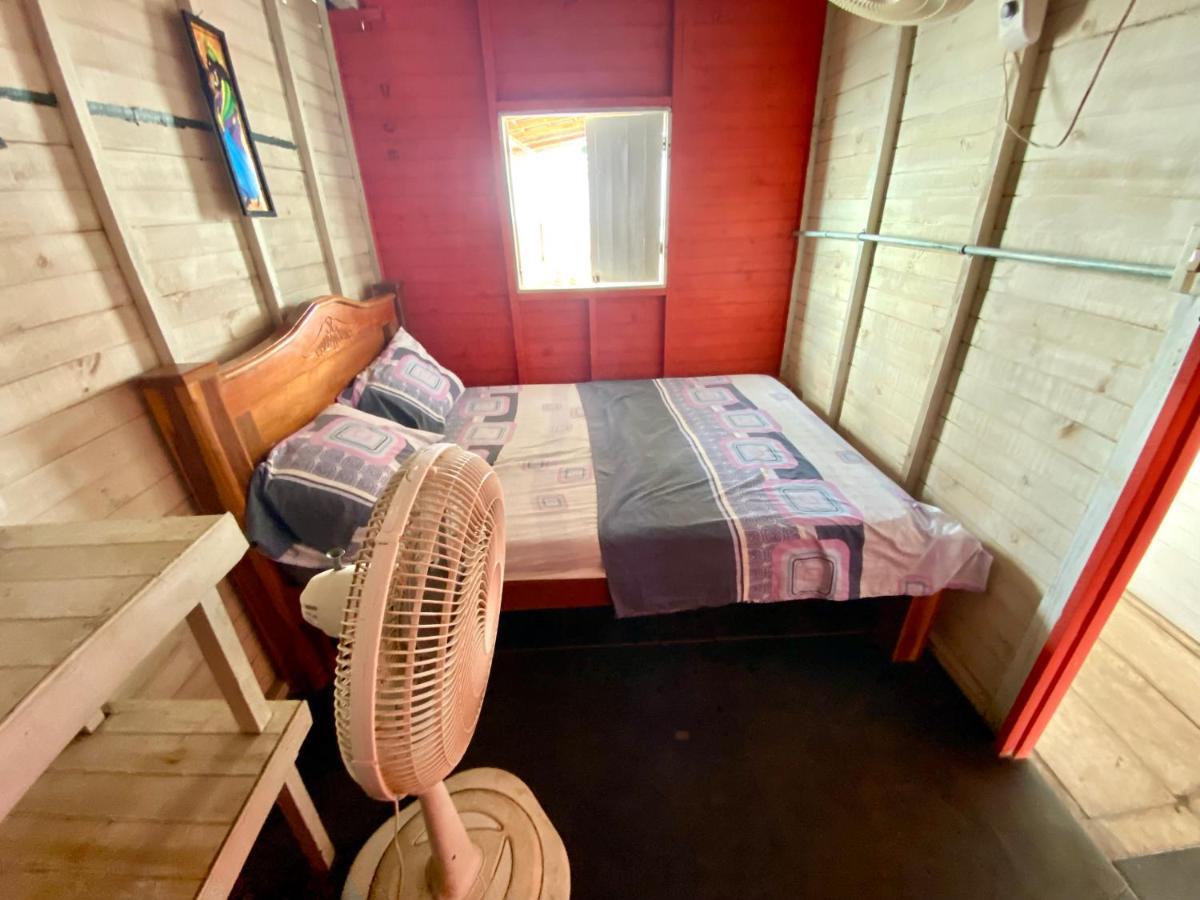 Hostal Paraiso Isla Mucura Eksteriør bilde